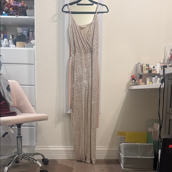 Elegant Sequin Evening jumpsuit - Picture 5 of 8